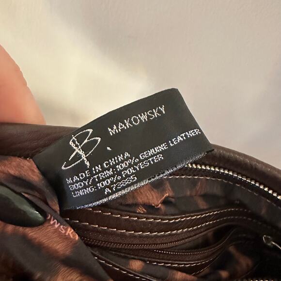 B. Makowsky Brown Leather Cross Body Bag - Picture 7 of 8